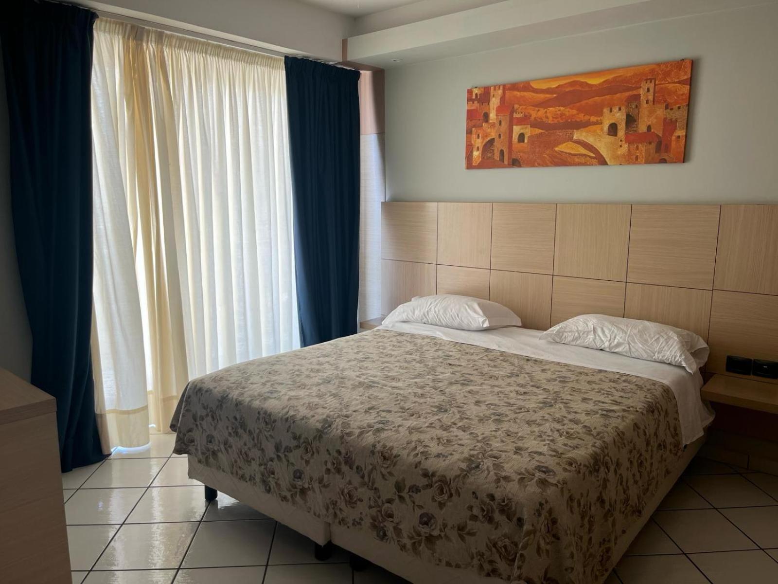Hotel Ancora بونتيكانيانو المظهر الخارجي الصورة