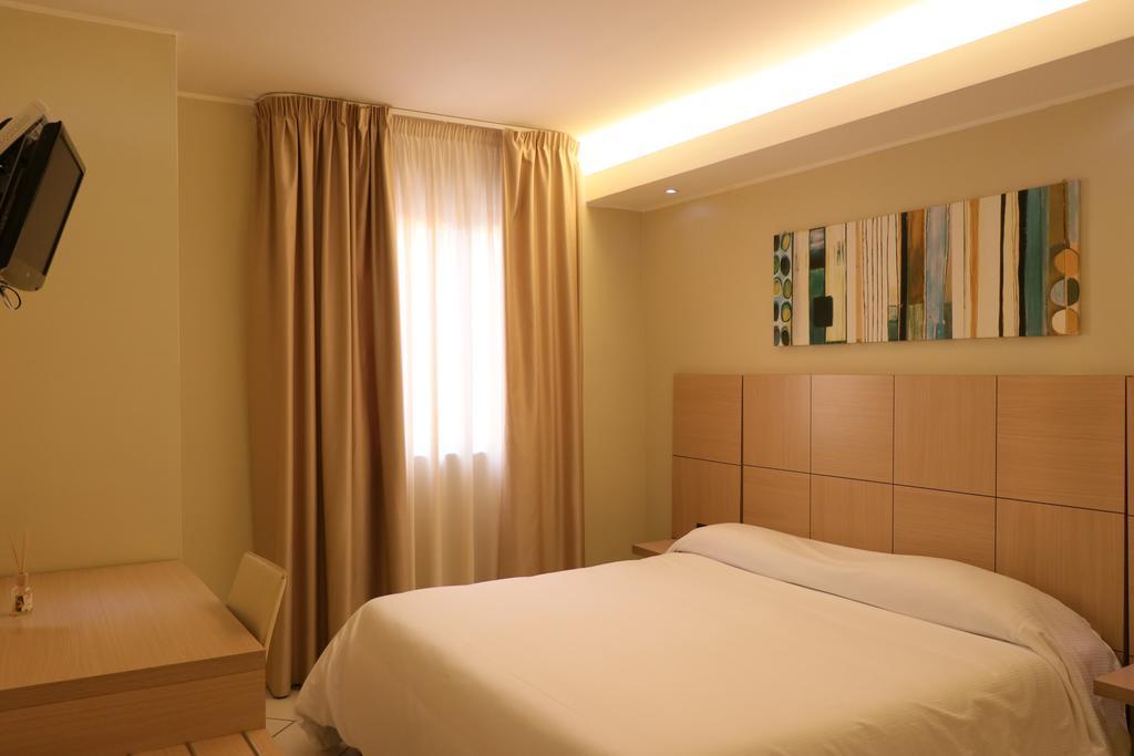 Hotel Ancora بونتيكانيانو المظهر الخارجي الصورة
